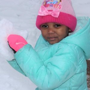 Meet your Posher, Roynita